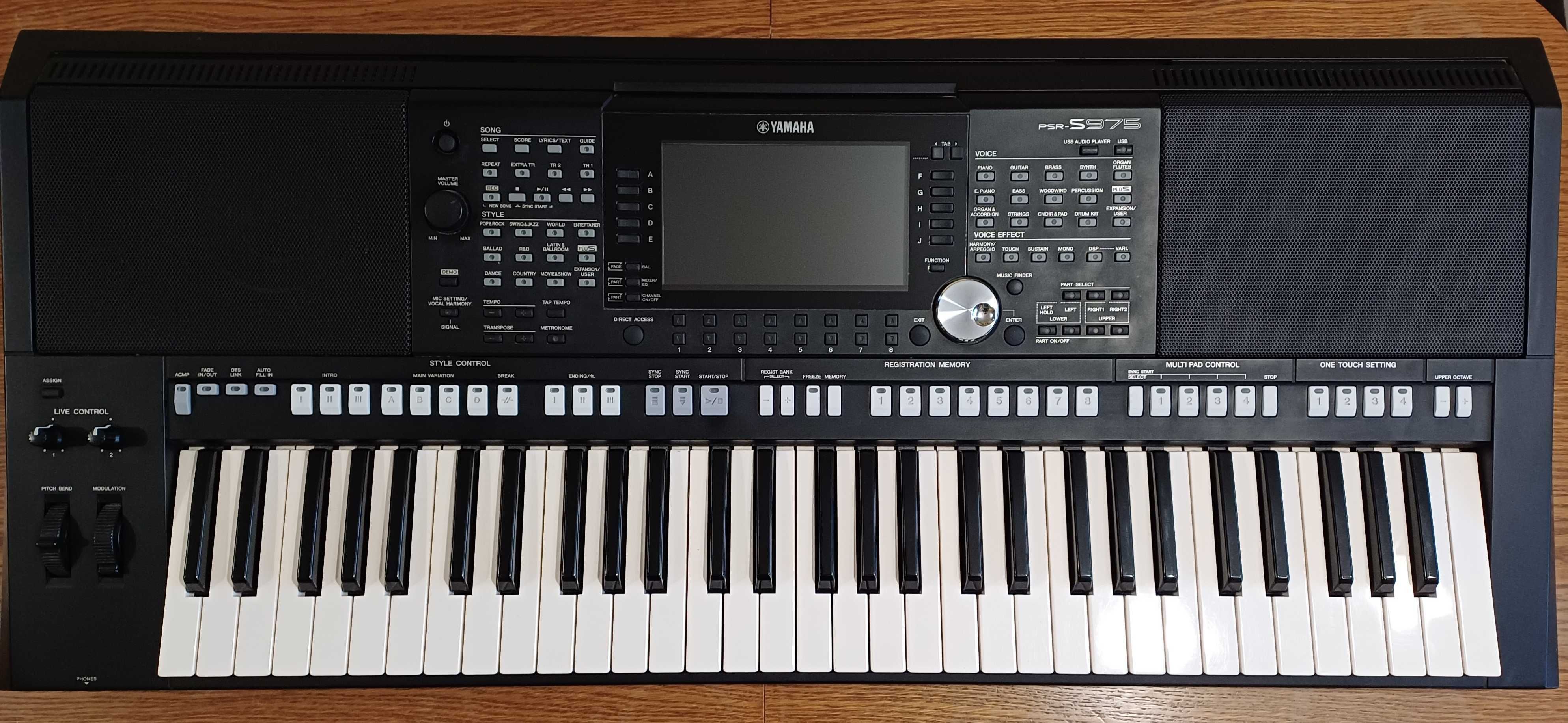 Keyboard Yamaha PSR-S975