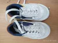 Buty Zara baby rozmiar 21