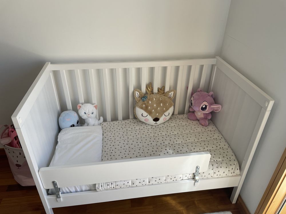 Berço ikea +colchão Zippy