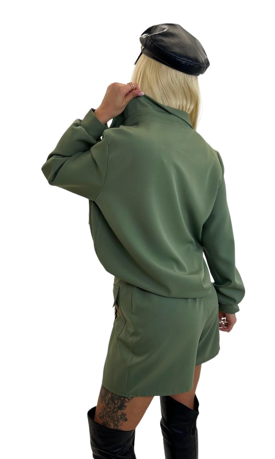 NOWOŚĆ - Komplet damski z krótkimi spodenkami L'ola Bianka khaki
