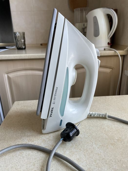 PRIMAGLISS 15 TEFAL праска, утюг