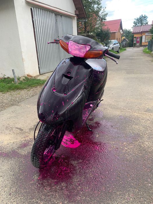 Скутер сузукі лець 3 бабочка