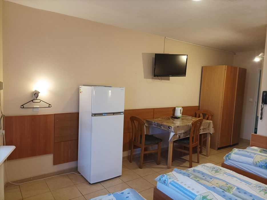 Noclegi Ognica -pokoje, studia, apartamenty-Marina- Krajnik-Chojna