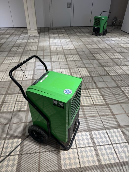 osuszacz powietrza wynajem osuszanie domów bezgotówkowo odwilżacz