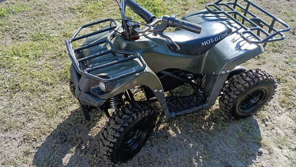 Дитячий квадроцикл