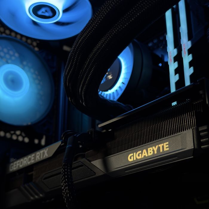 Komputer 7800X3D/4060 Ti 16GB/32GB RAM DDR5/1 TB m.2