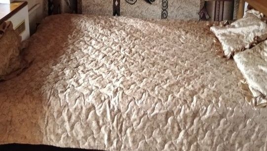 Покривало на ліжко двоспальне