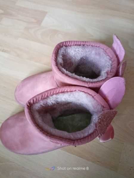 Buty dziecięce zimowe ocieplane nowe