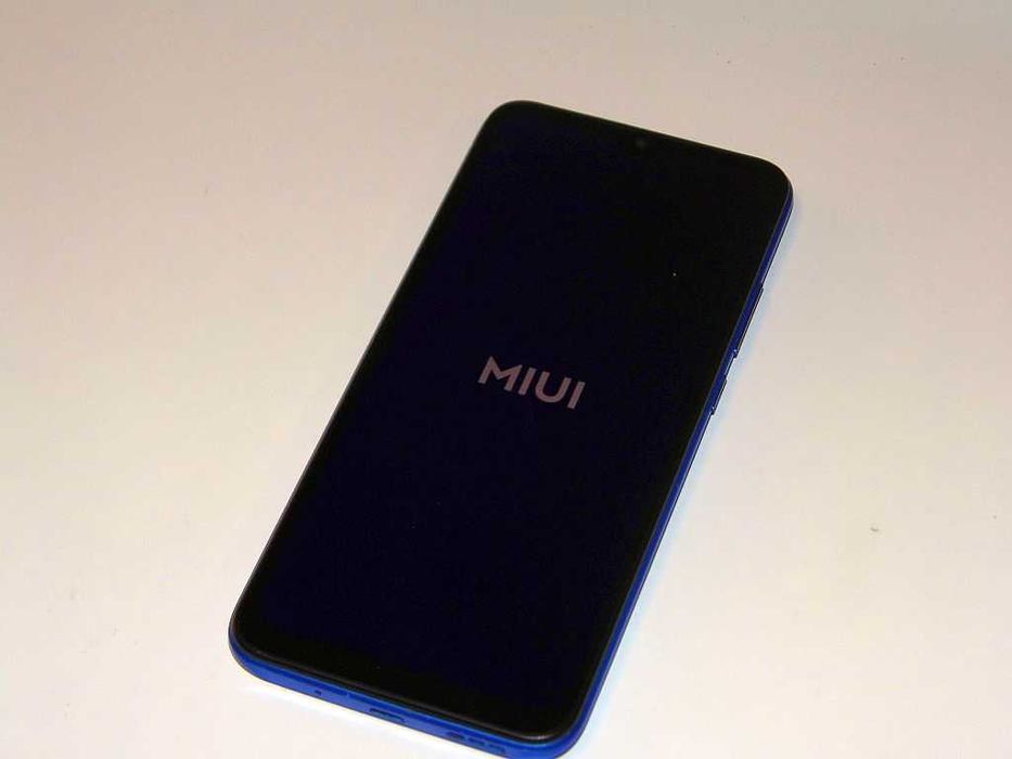 Smartfon Redmi 9A NFC 32 GB Pamięci 2G RAM (LTE) Stan bardzo dobry