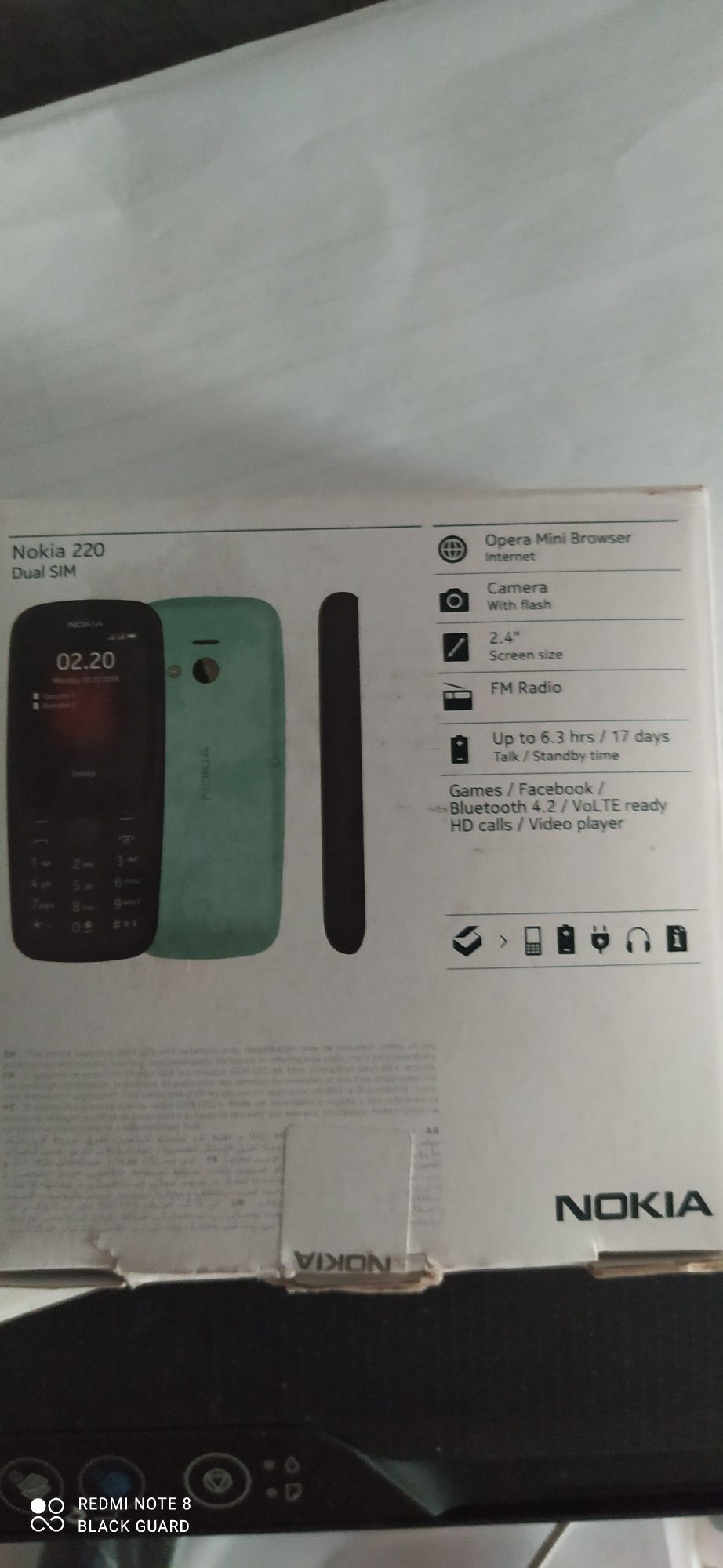 Продам телефон Nokia 220