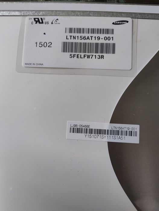 Matryca Samsung NP550P5C