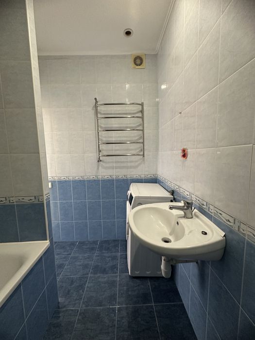 Кургузова, 11А Продаж квартири у  Вишгороді.