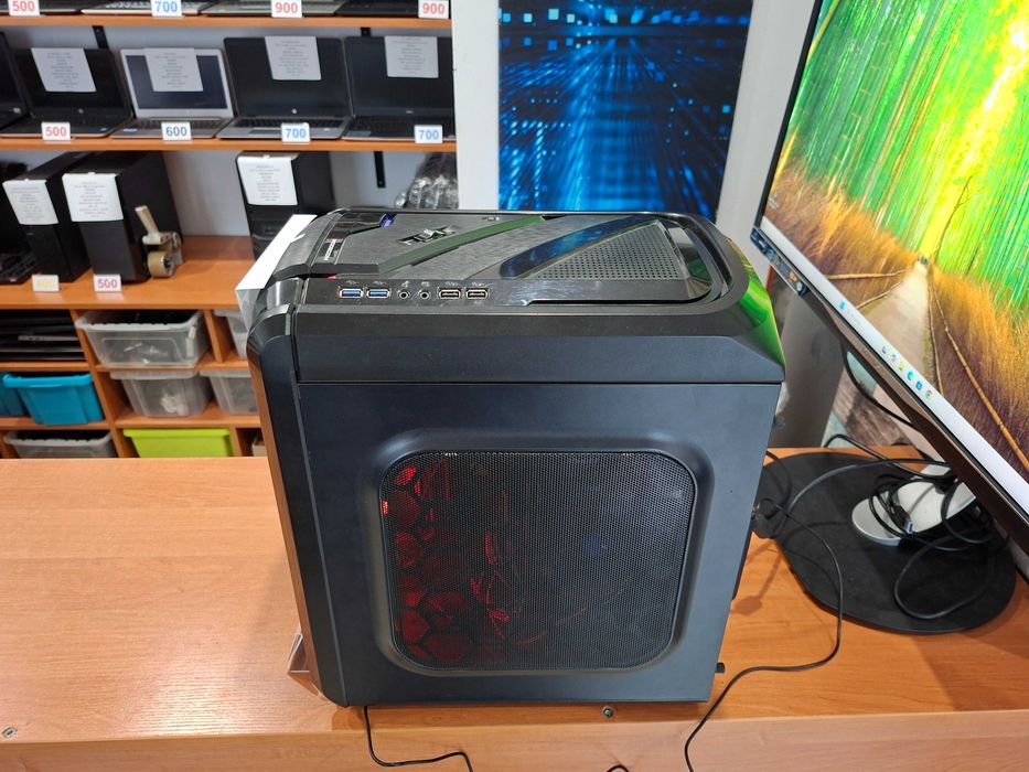 Komputer Intel I5 , SSD , Windows 11