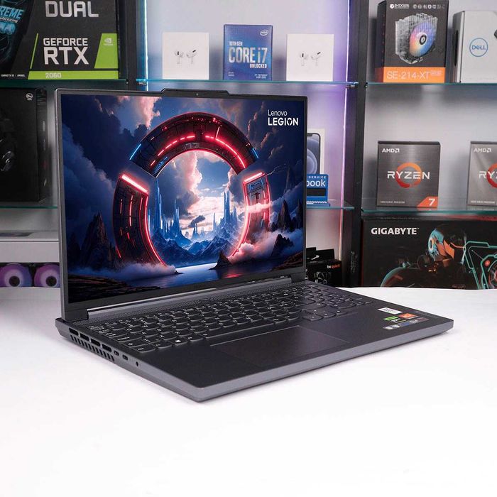 Ігровий Ноутбук Lenovo Legion Slim 5 / Ryzen 7 7840HS / RTX 4060