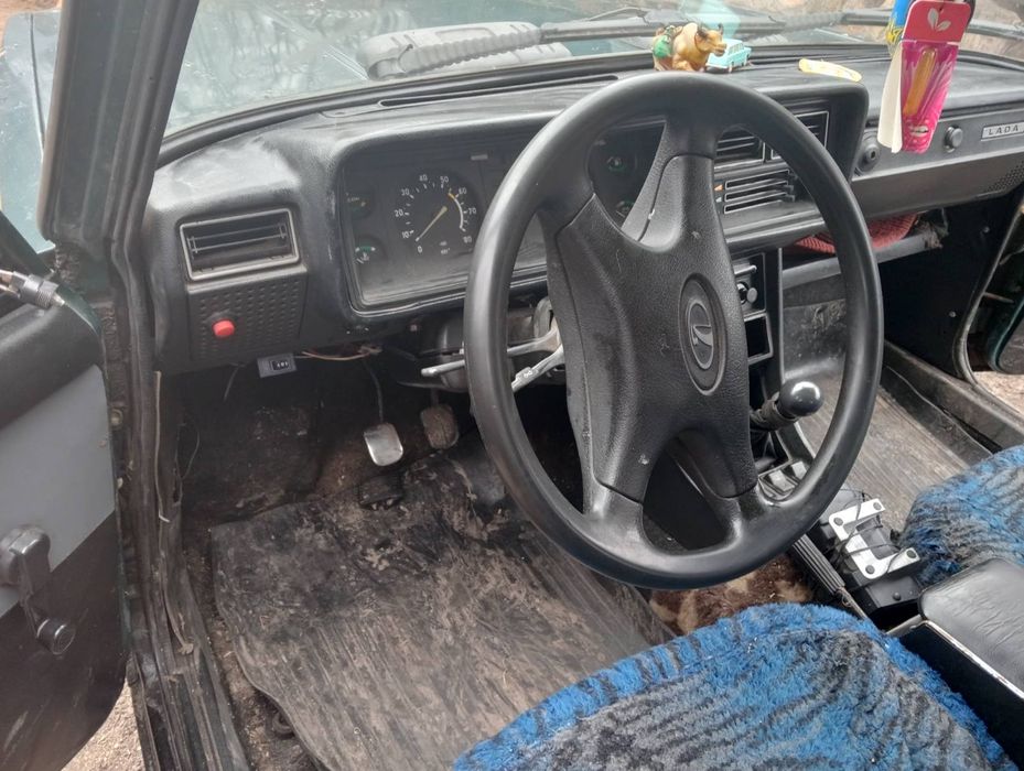 Продам автомобіль .Знаходимось в Київській області.