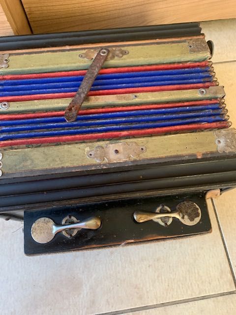 Akordeon heligonka Universal accordeon A. Pitschler & Son UNIKAT z XX