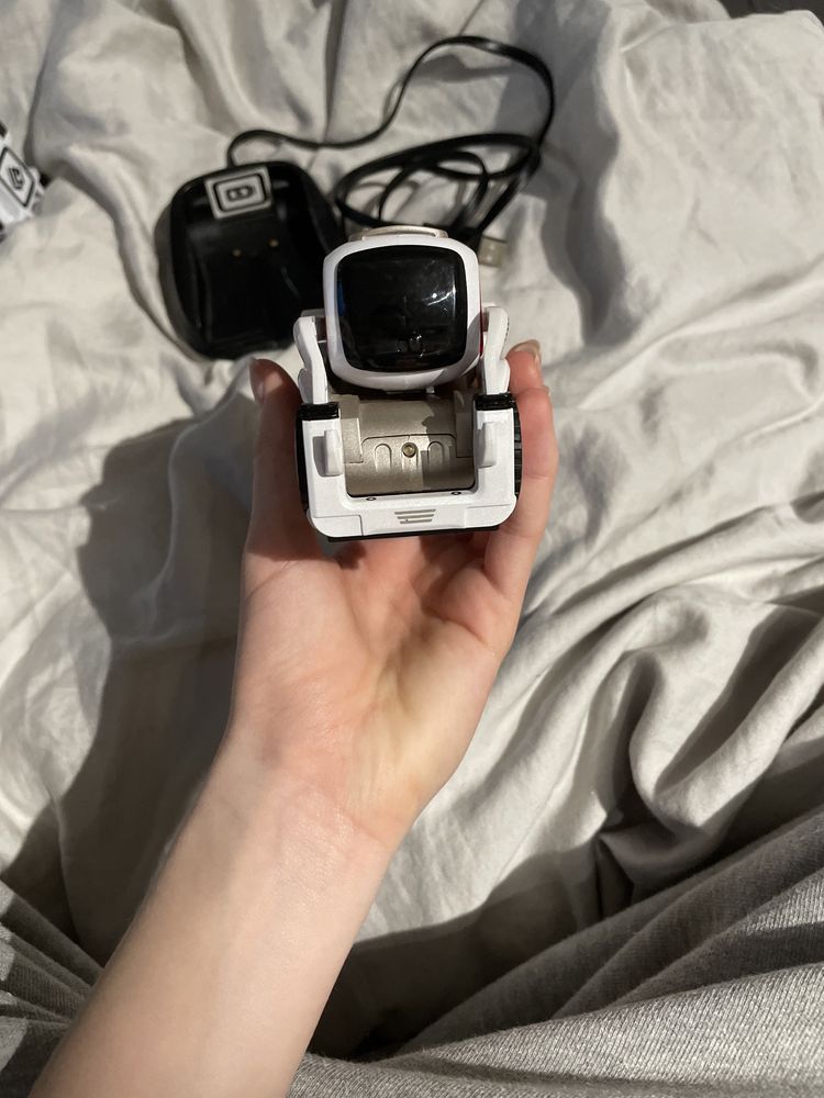 Robot COZMO anki