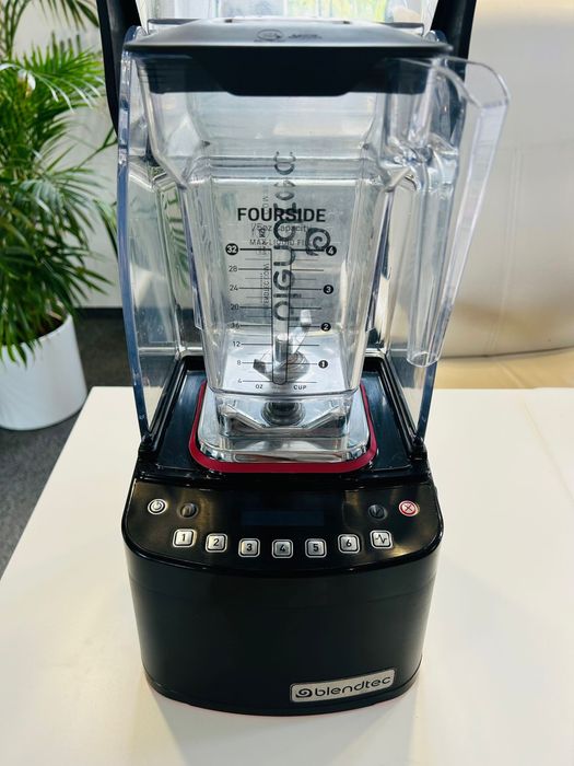 Blender kielichowy najmocniejszy na rynku Blendtec PRO 800