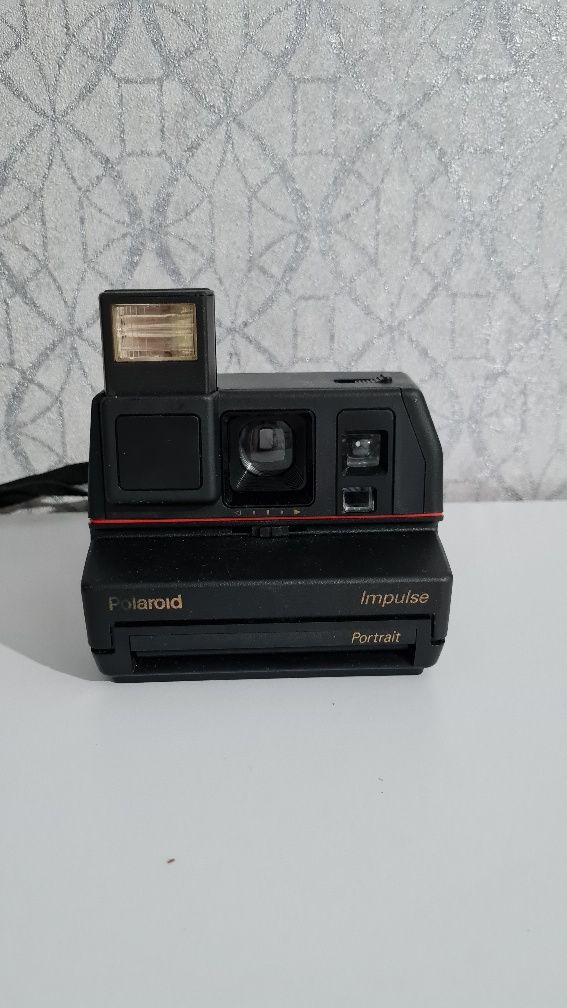 Polaroid Impulse