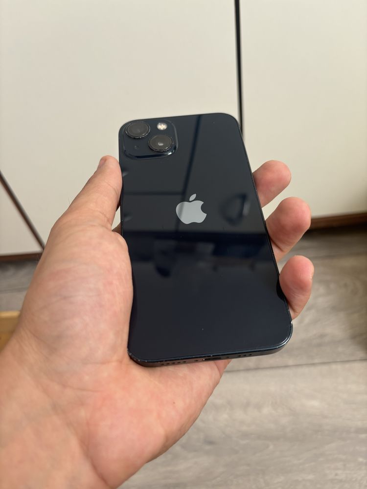 Iphone 13 czarny stan Bardzo dobry OKAZJA