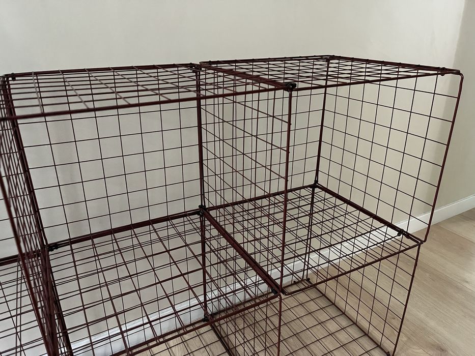 Szafa regał modułowy bordowy czerwony siatka metalowy boxy pudełka