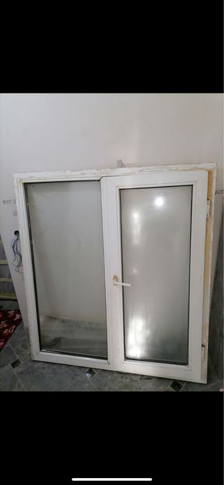 Продам окно 128х141