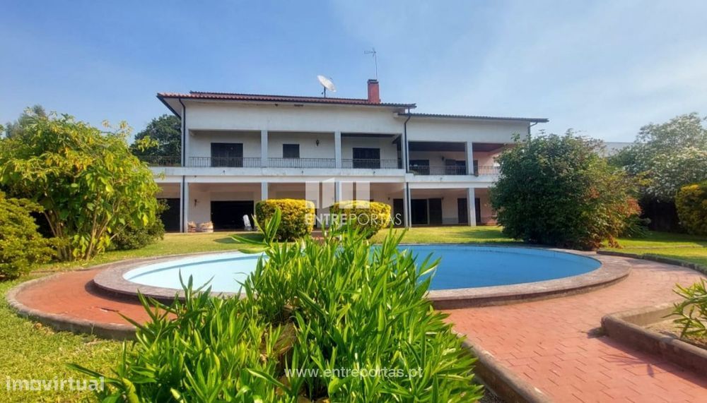 Venda de extraordinária moradia V8, Vila de Punhe, Viana do Castelo