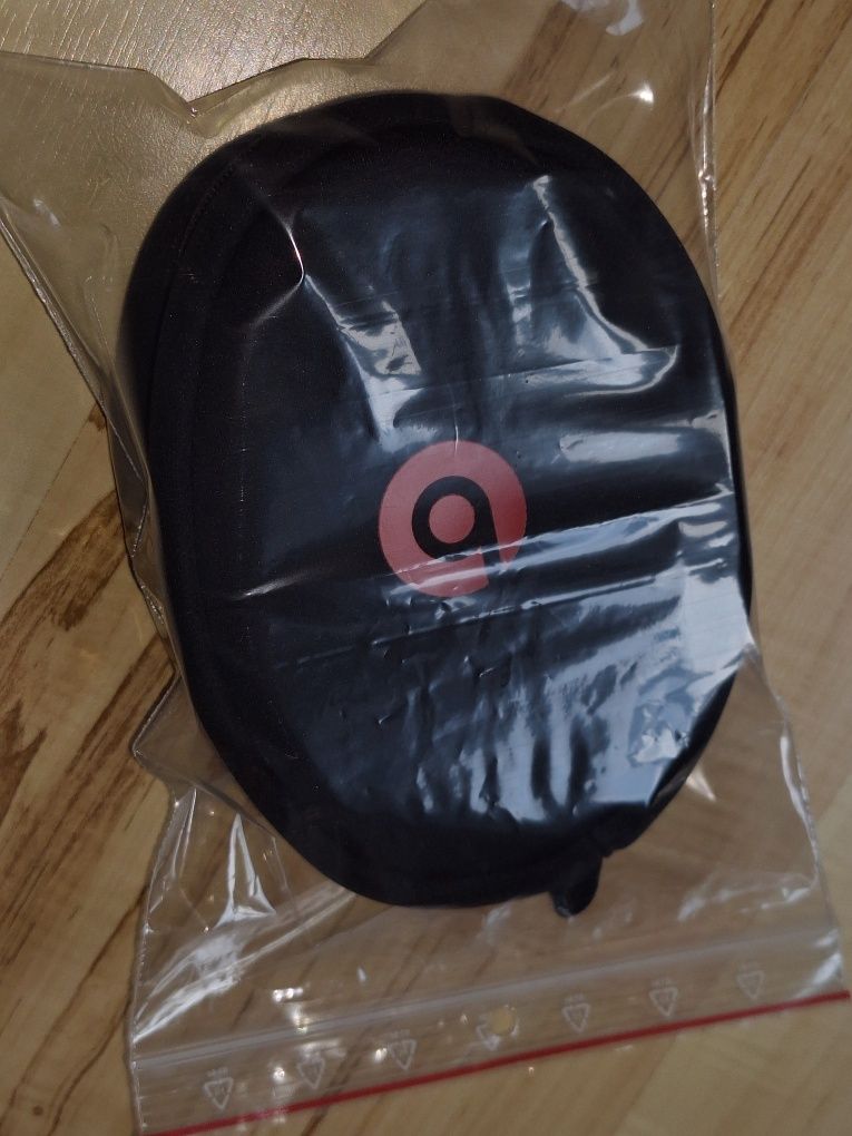 Beats dr dre  nowe originalne etui black red