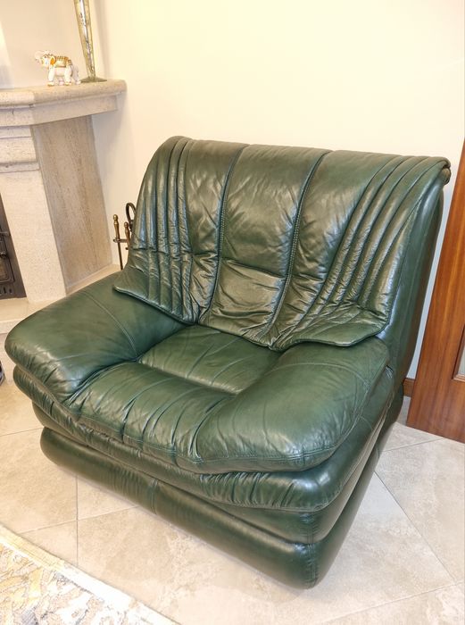 Conjunto 3 sofás em pele