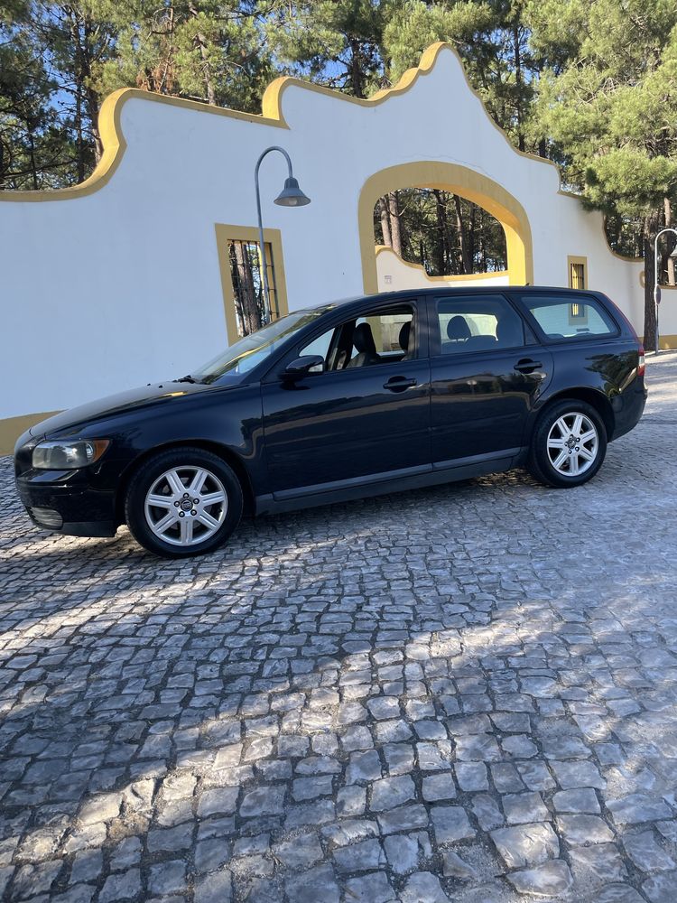 Volvo V50 2.0 D 136 cv  (rigorosamente impecável)