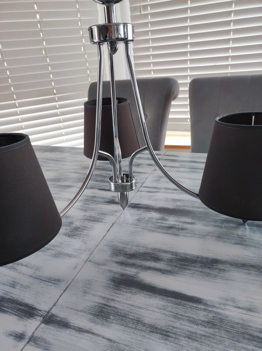 Lampa-żyrandol duża sufitowa z abażurami