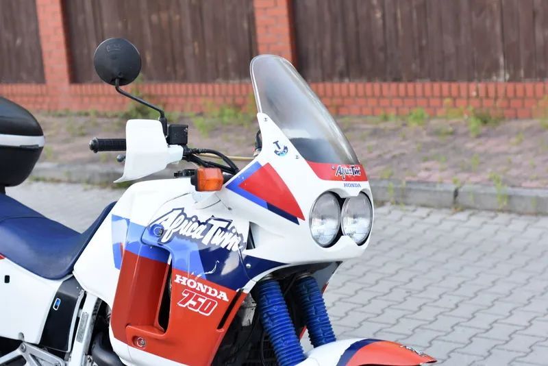 Honda XRV HONDA XRV 750 AFRICA TWIN Oryginał stan 1992r 1 właściciel Niemcy !