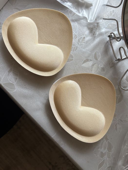 Пуш ап ліфчик бюстик