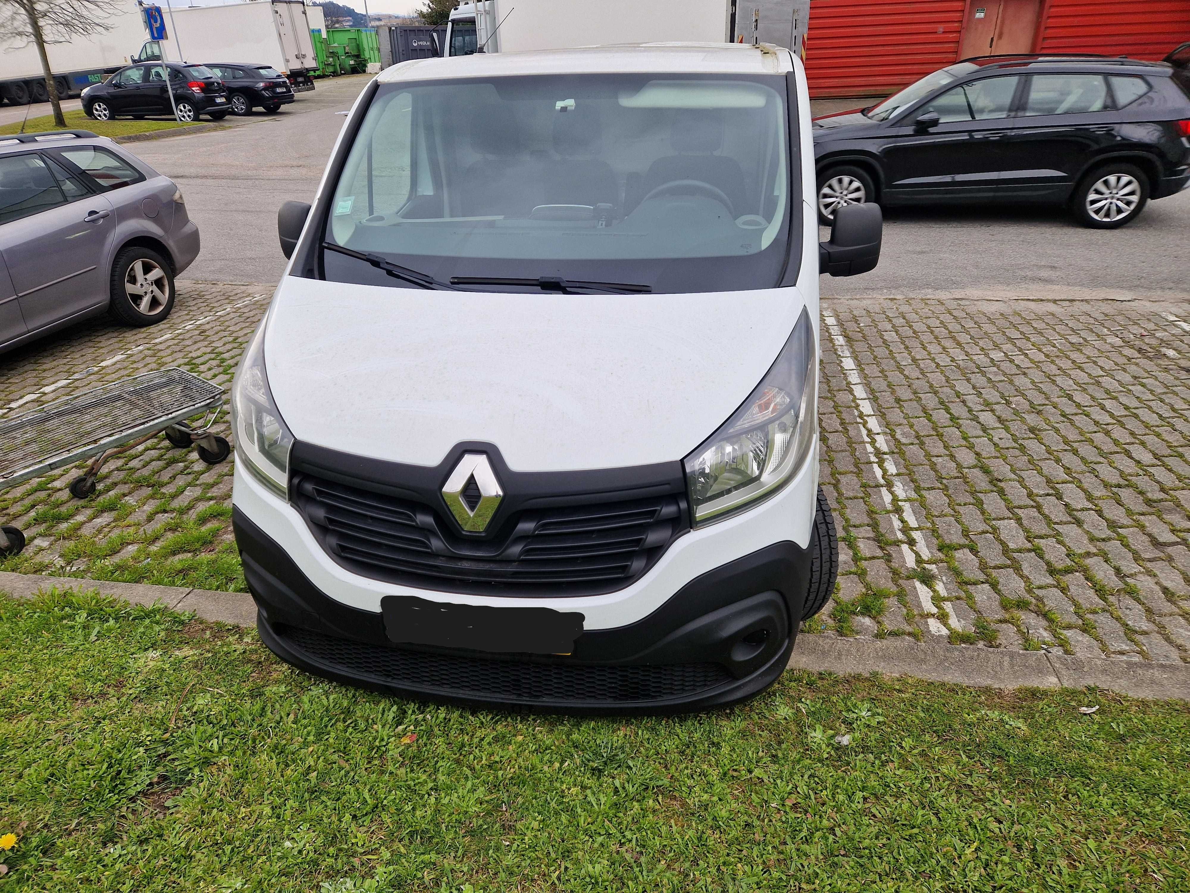Renault Trafic Longa 2018