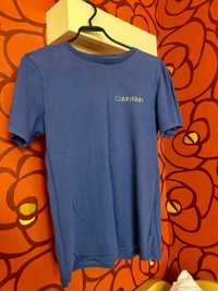 Calvin Klein granatowy T-shirt chłopięcy rozmiar 152cm (12lat)
