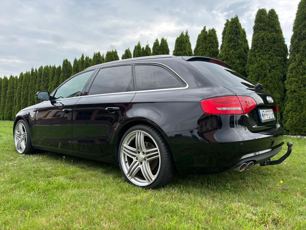 Sprzedam A4 B8 lift Avant 2.0 tdi. 2komplet felg