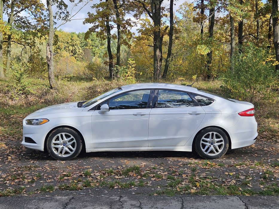 Ford Fusion SE 2.5 бензин