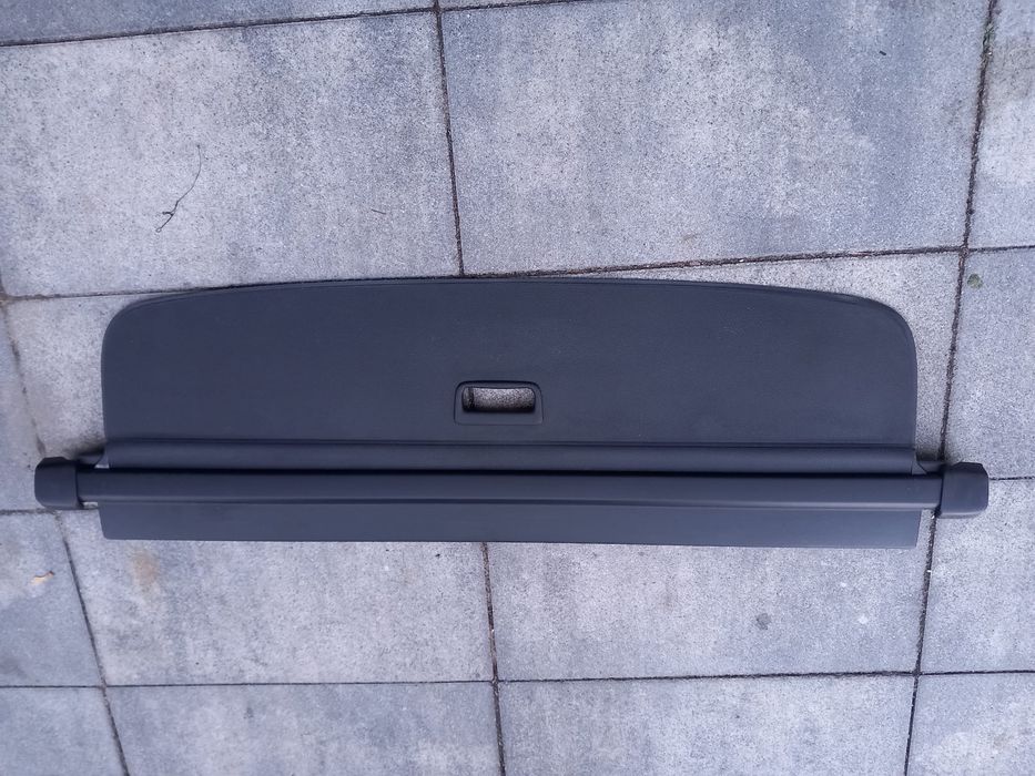 Roleta bagażnika Volkswagen Golf V/VI stan BDB