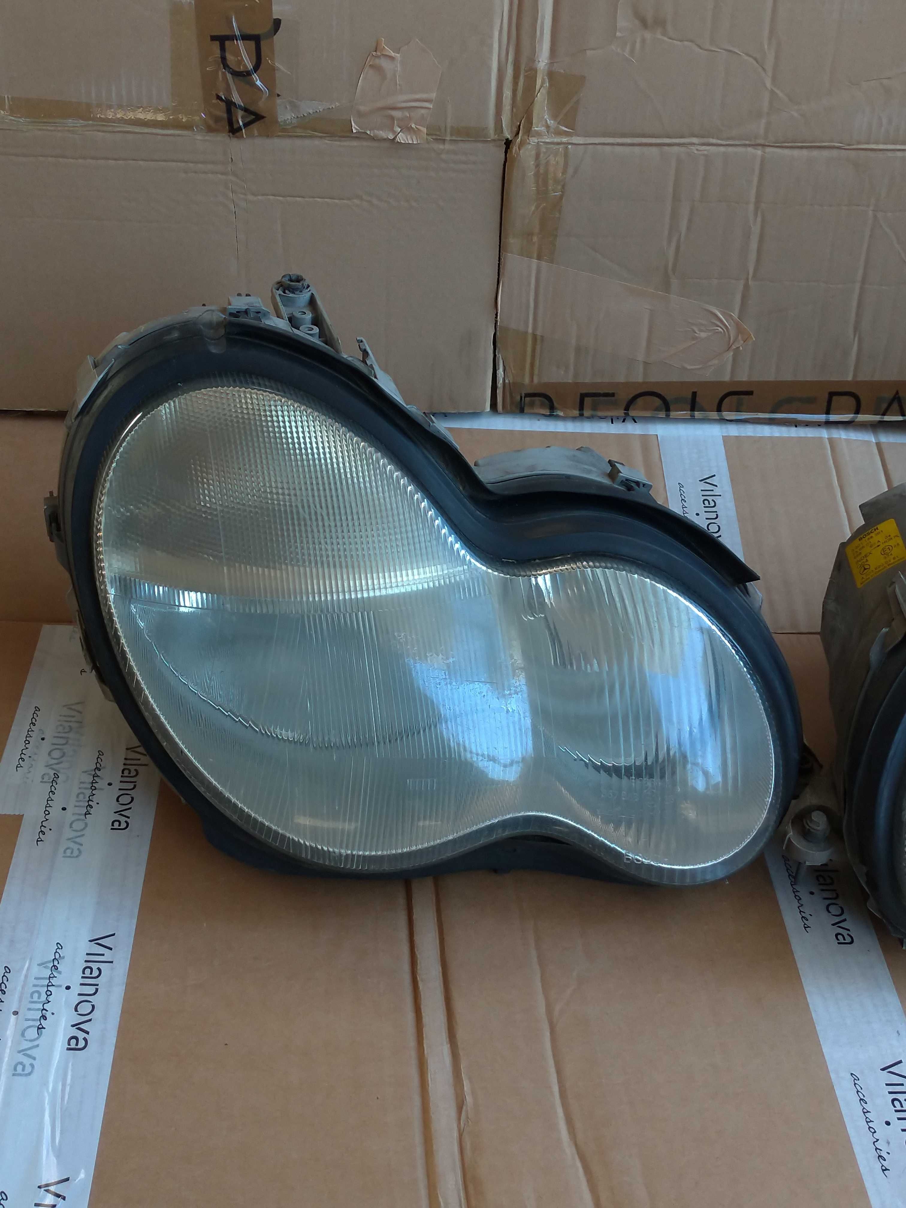 Otica, farois, farol original Mercedes-Benz C-classe W203.