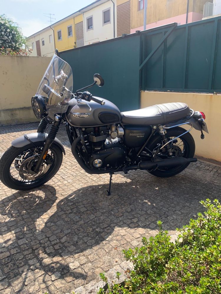 Triumph t120 bonneville