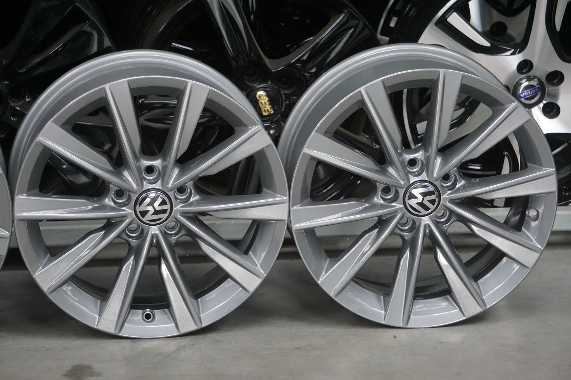 Alufelgi oryginał VW 5N0 5x112 7Jx17 et43 cb57,1mm efekt Vicrom