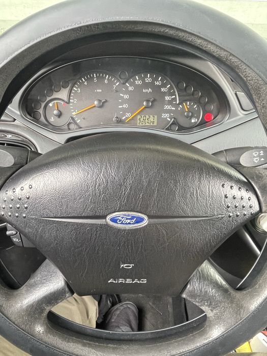 FORD FOCUS 2000 1.4