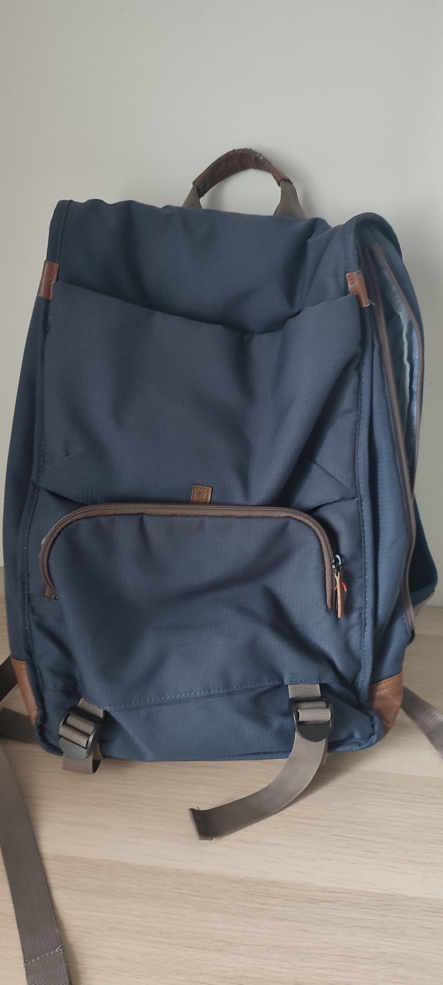 Mochila de computador Lenovo - tragus