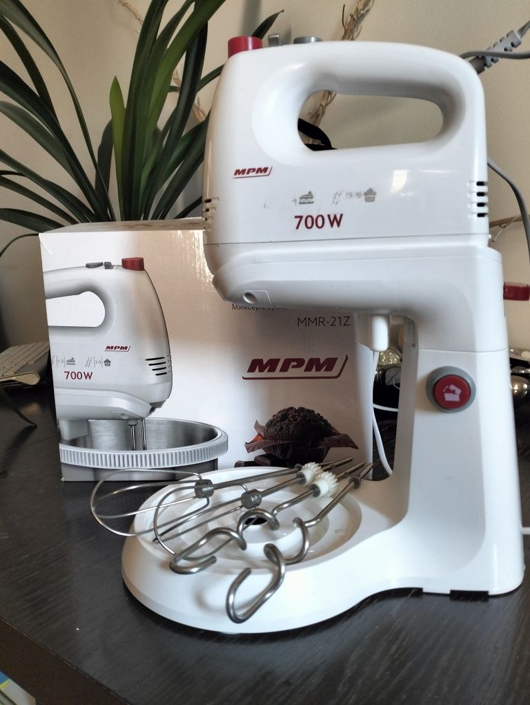 Mikser MPM 700 W