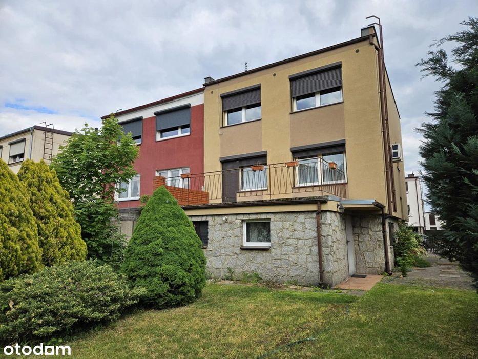 Dom 3-kondygnacyjny, pow. 235 m2, Grodzisk Wlkp.