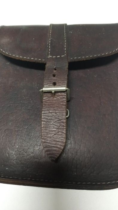 Bolsa em Cabedal,