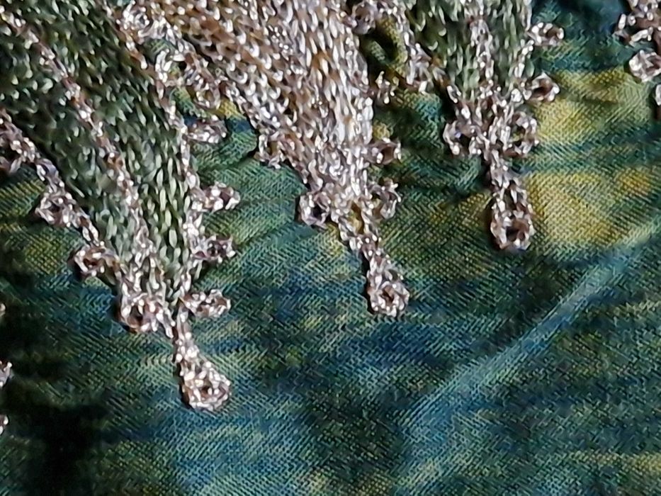 Letnia długa suknia boho, afrykańska tunika zielona złoty haft