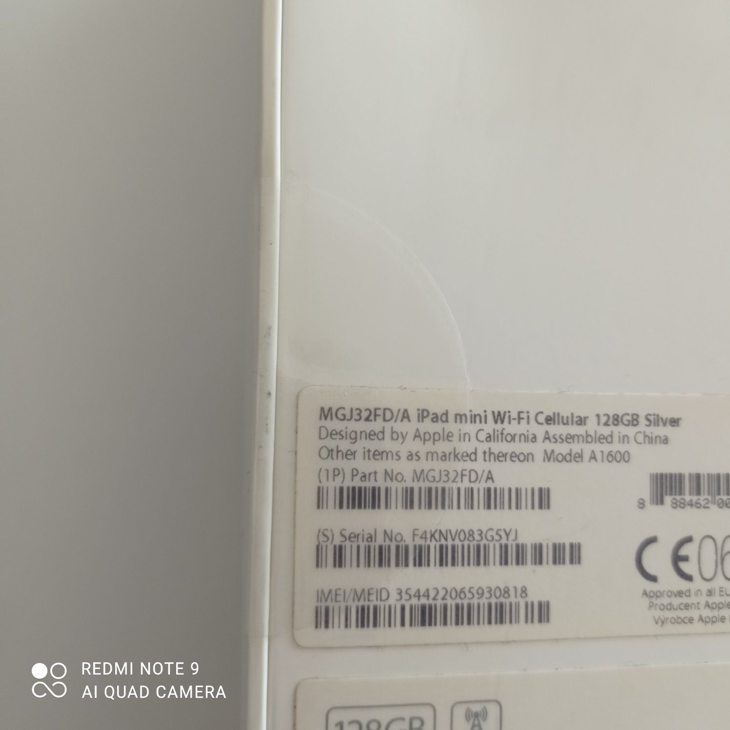 Nowy Apple iPad Mini 3 Wi-Fi Cellular 128 GB Srebrny (MGJ32FD/A)