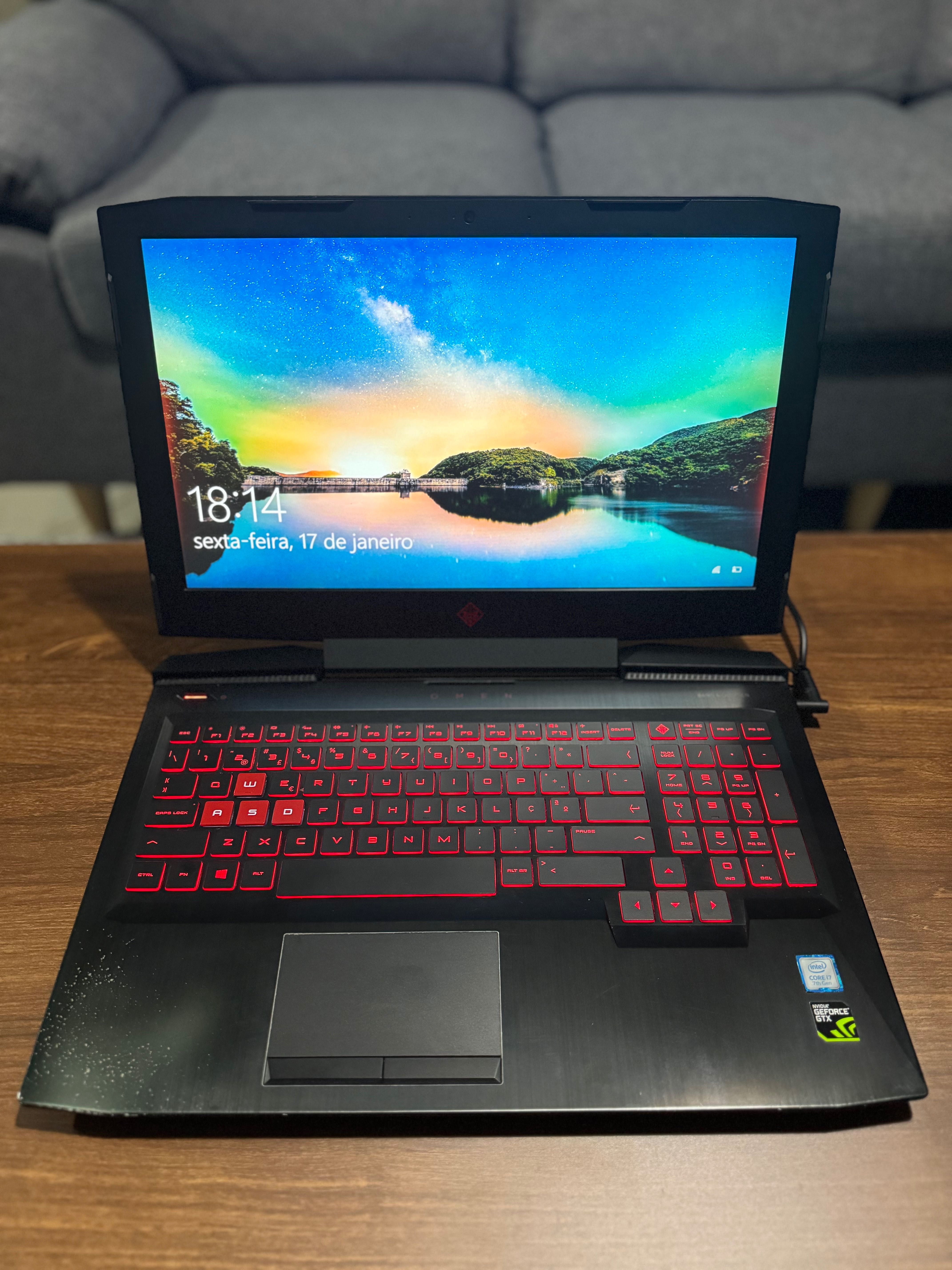 Portátil Omen HP 15 PC GAMING - Intel core i7