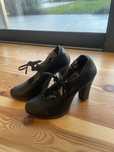 Sapatos de salto vintage
